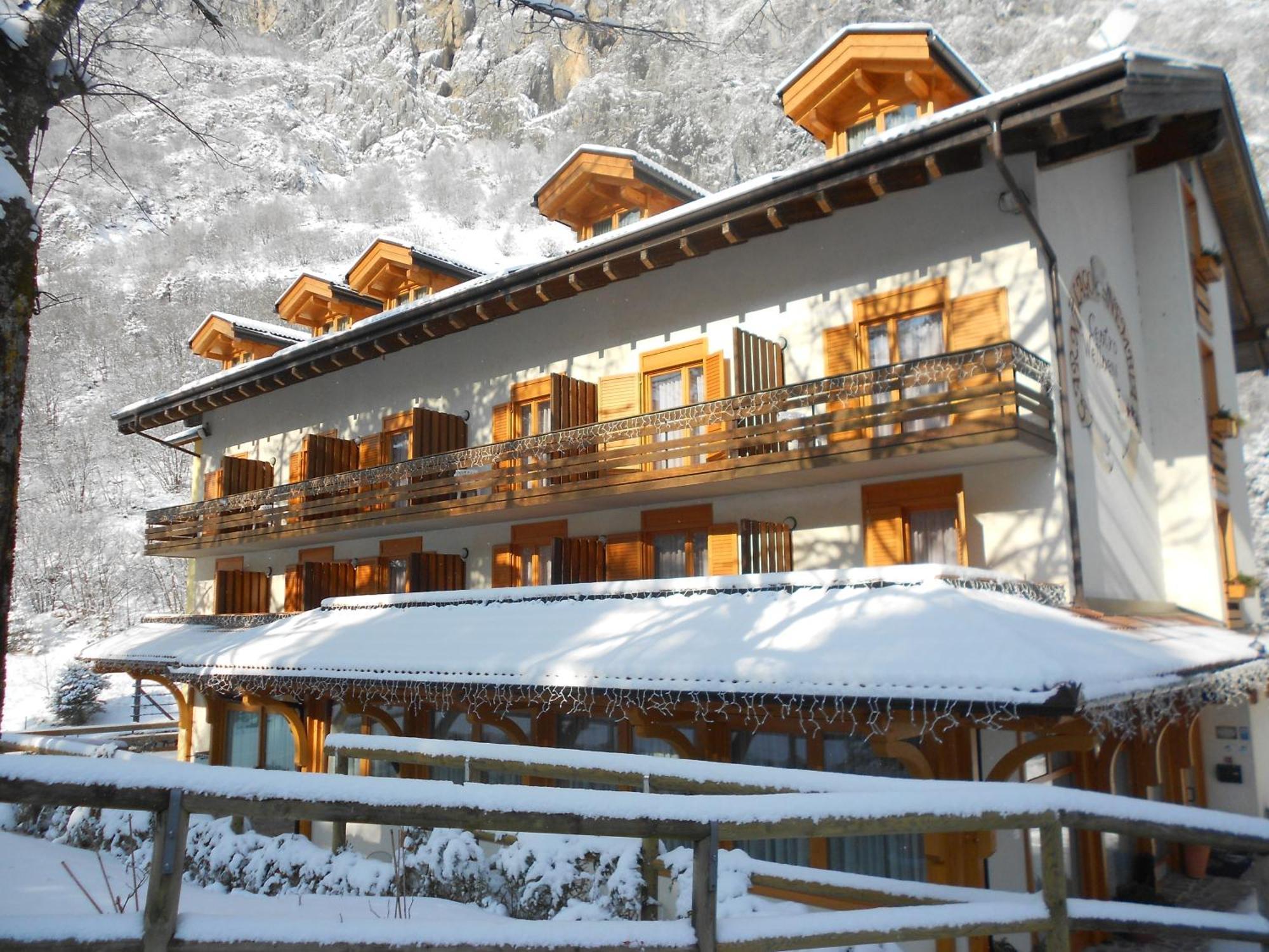 Garni Lago Nembia San Lorenzo Dorsino Extérieur photo